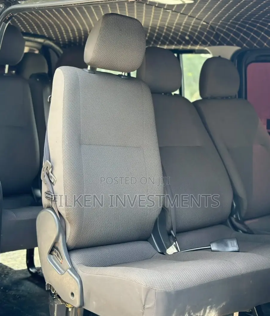 Toyota Regius 2018 Black