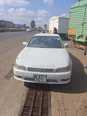 Toyota Mark II 2001 White