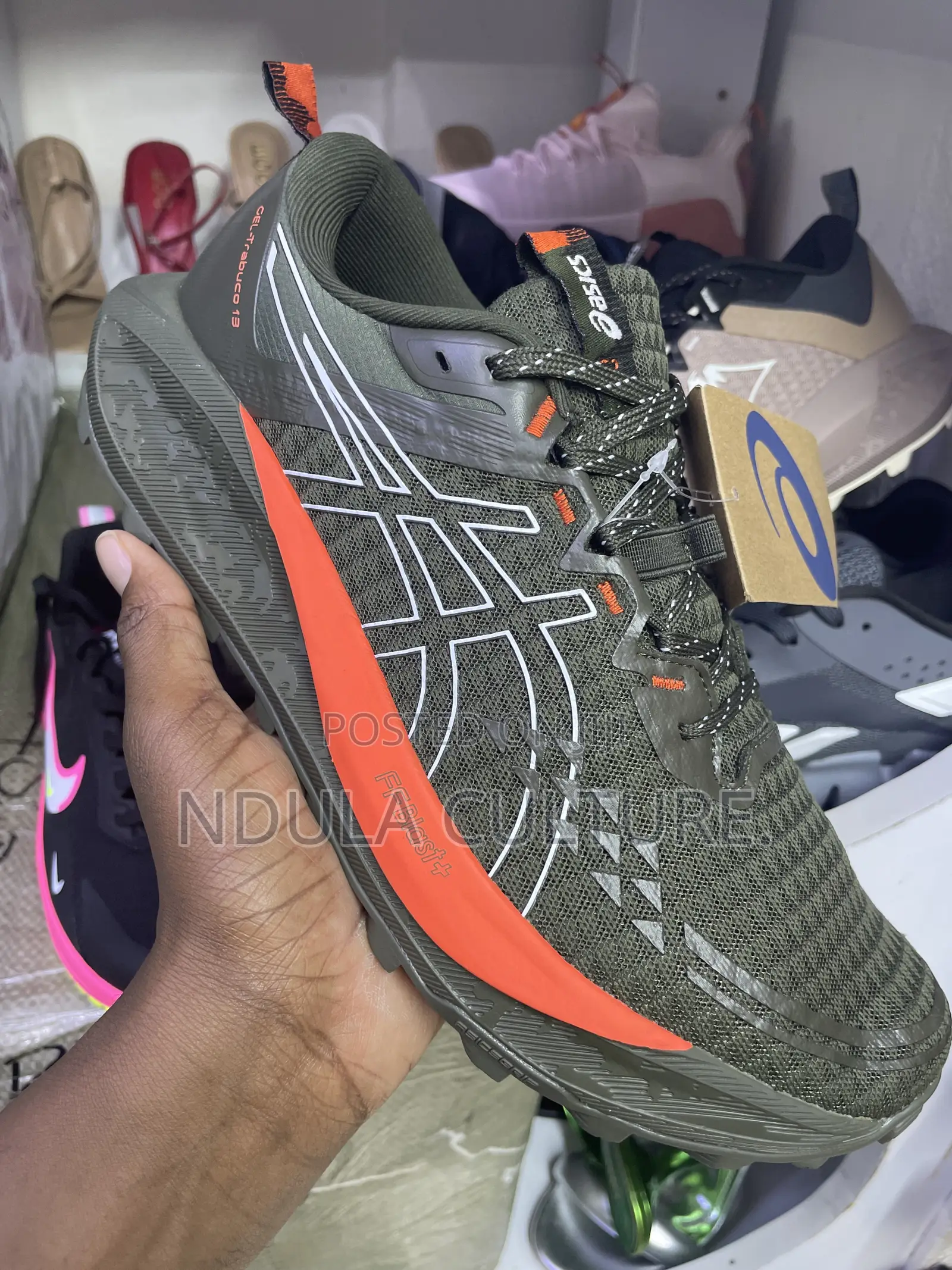 Asics Trabuco Max 4