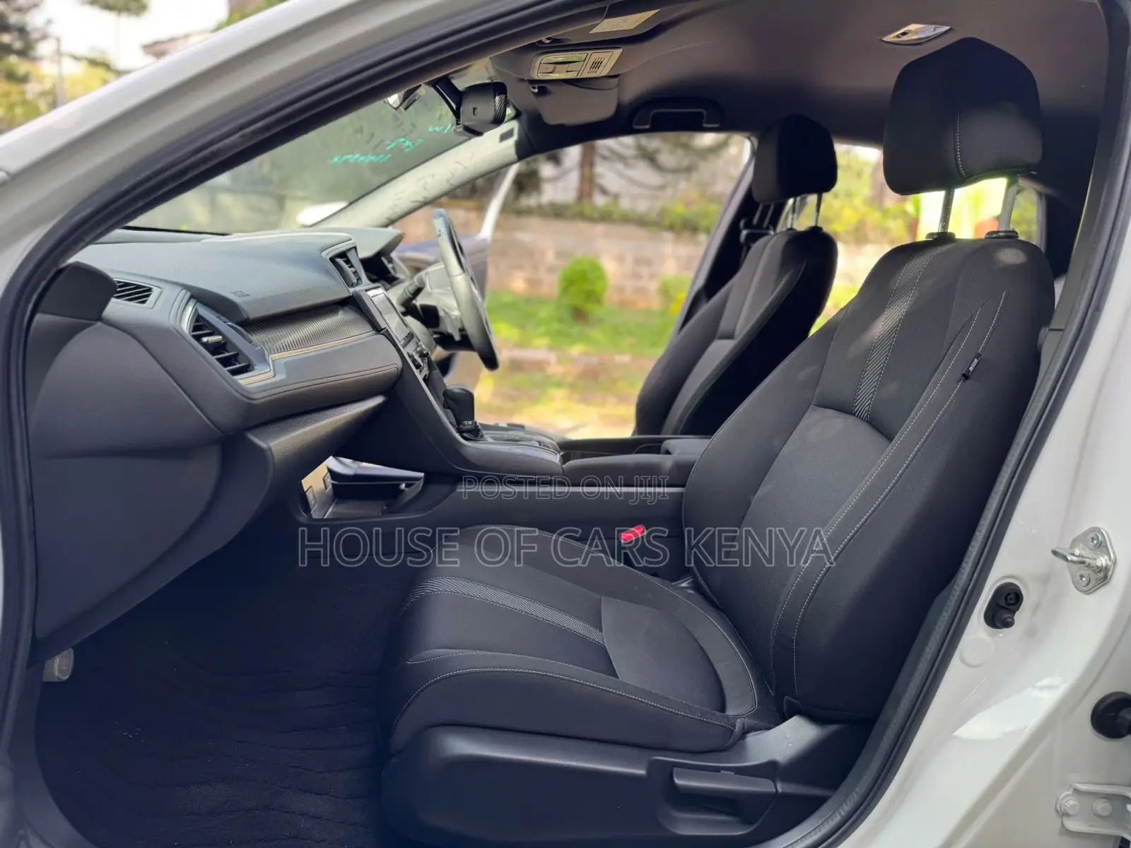 Honda Civic 2020 Pearl