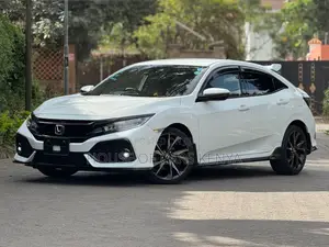 Honda Civic 2020 Pearl