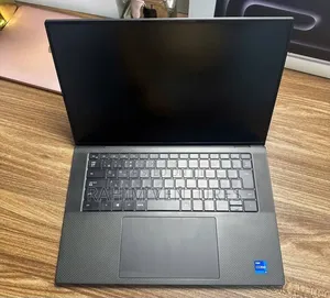 Laptop Dell Precision 5560 16GB Intel Core i7 SSD 512GB