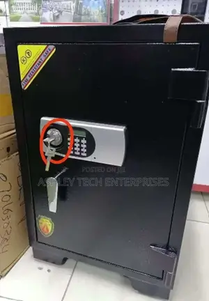 Ultra Secure 80kg Fireproof Safe