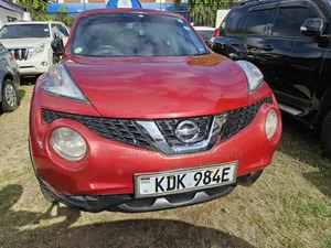 Nissan Juke S 4dr Hatchback (1.6L 4cyl Turbo CVT) 2015 Red