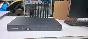 Yeastar Neogate Tg800 Voip GSM Gateway.