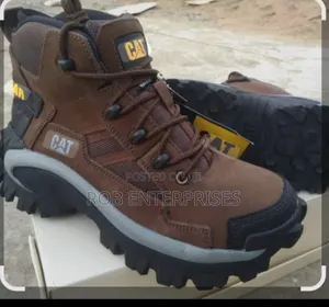 Original Caterpillar Boots