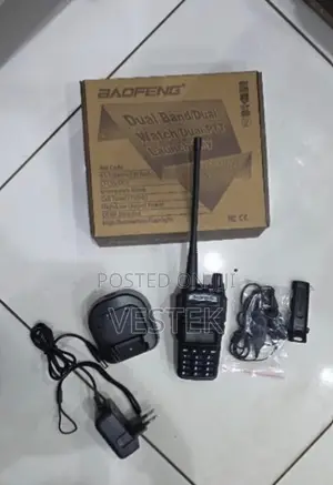 Baofeng Uv-82 Professional Dual Band Walkie Talkie Two-Way Radio