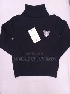 Pullneck Sweater