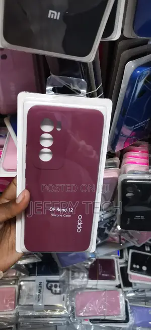 Oppo Reno 12 5g, Featuring a Soft-Touch Matte Finish Cover