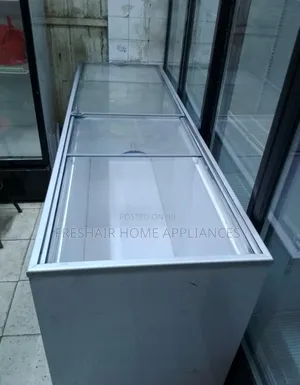 Quality Ice Cream Display Freezer 900litres
