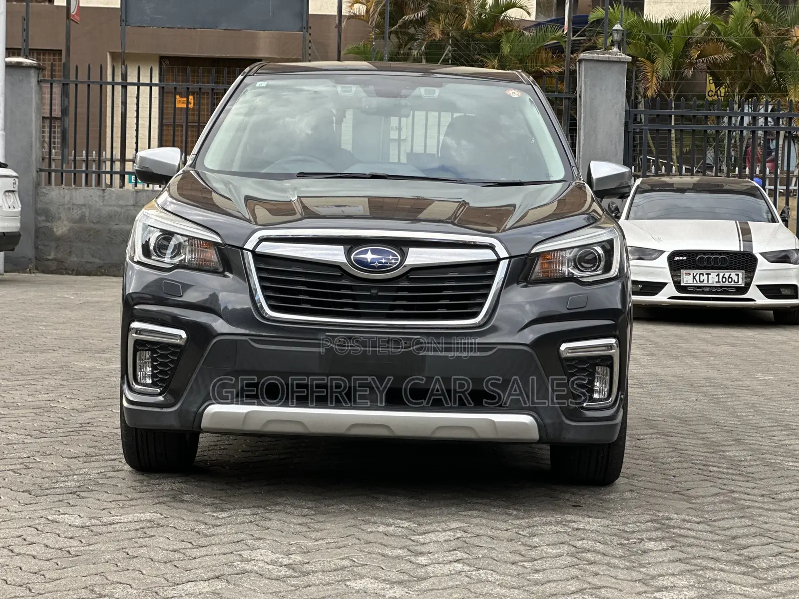 Subaru Forester Premium AWD 2020 Black