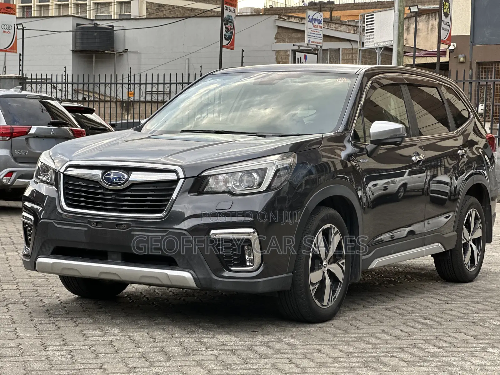 Subaru Forester Premium AWD 2020 Black
