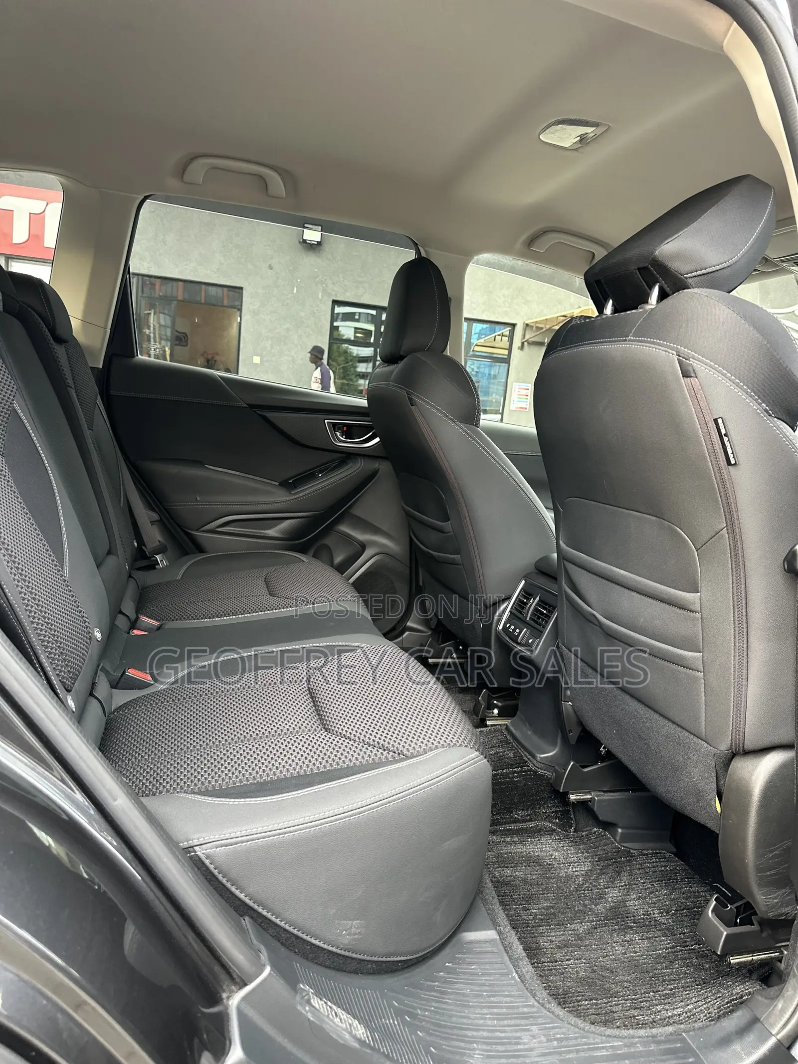 Subaru Forester Premium AWD 2020 Black