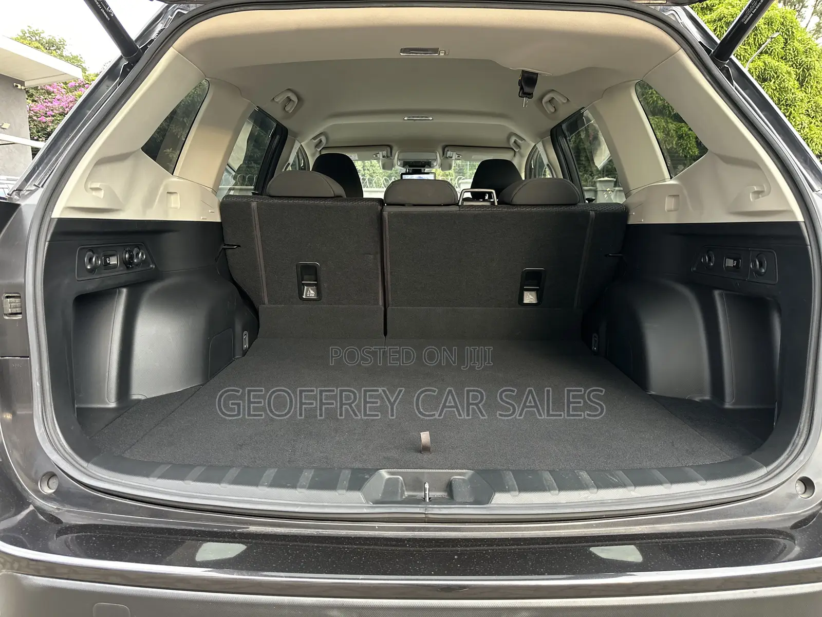 Subaru Forester Premium AWD 2020 Black