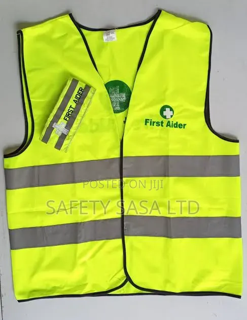 First Aider Reflective Vest