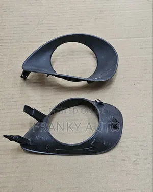 Foglight Cover Vitz 2006