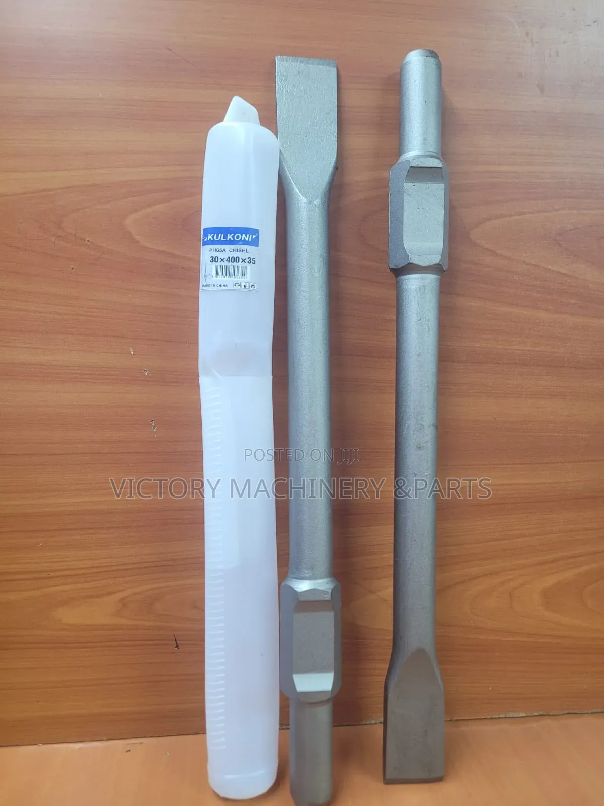 30×400×35 Flat Demolition Chisel