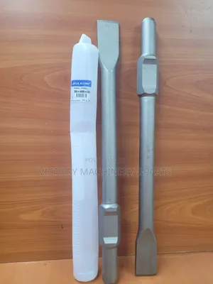 30×400×35 Flat Demolition Chisel