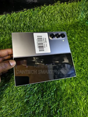 New Samsung Galaxy Z Fold6 256 GB Gray