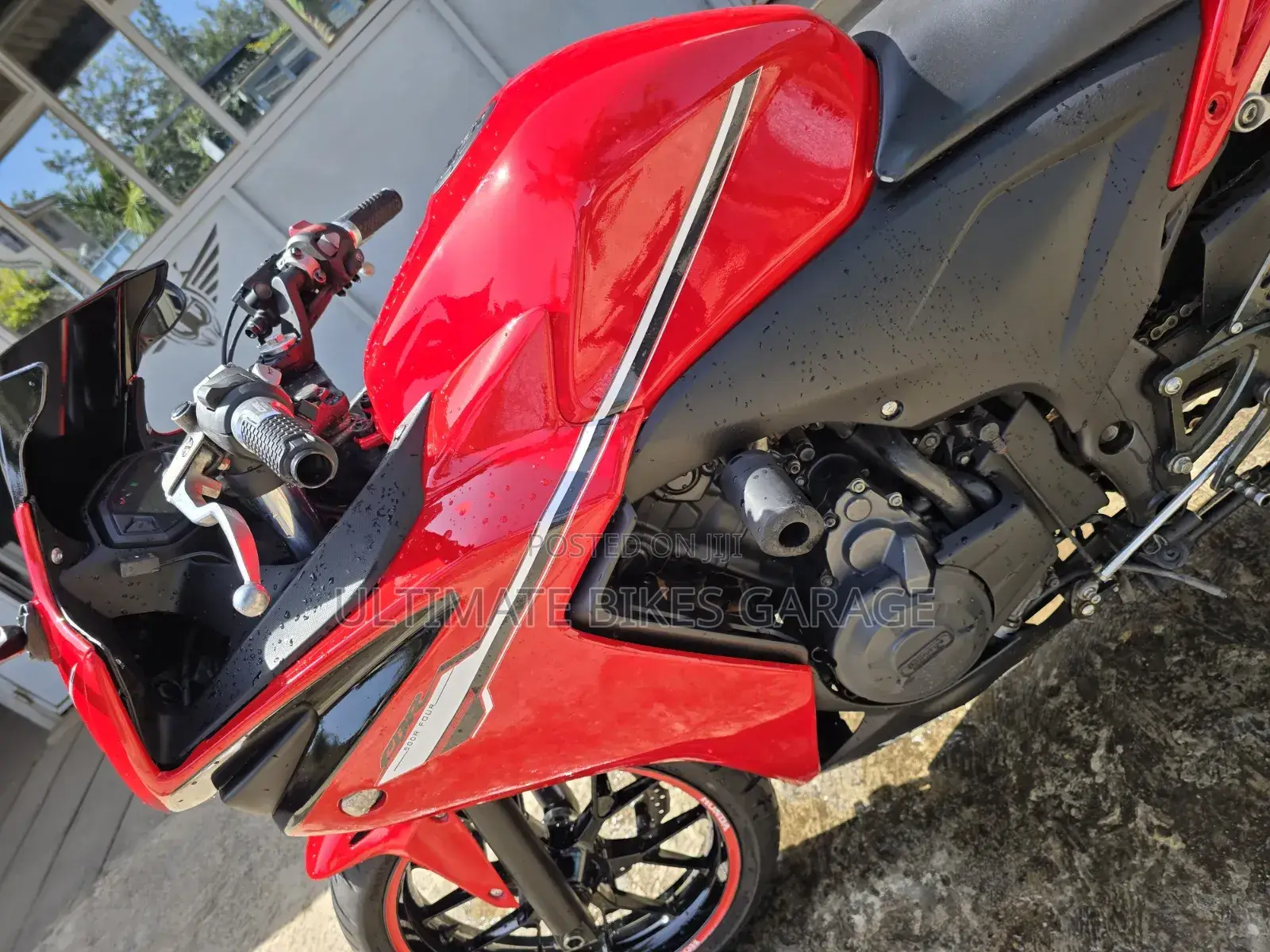 Honda CBR 2012 Red