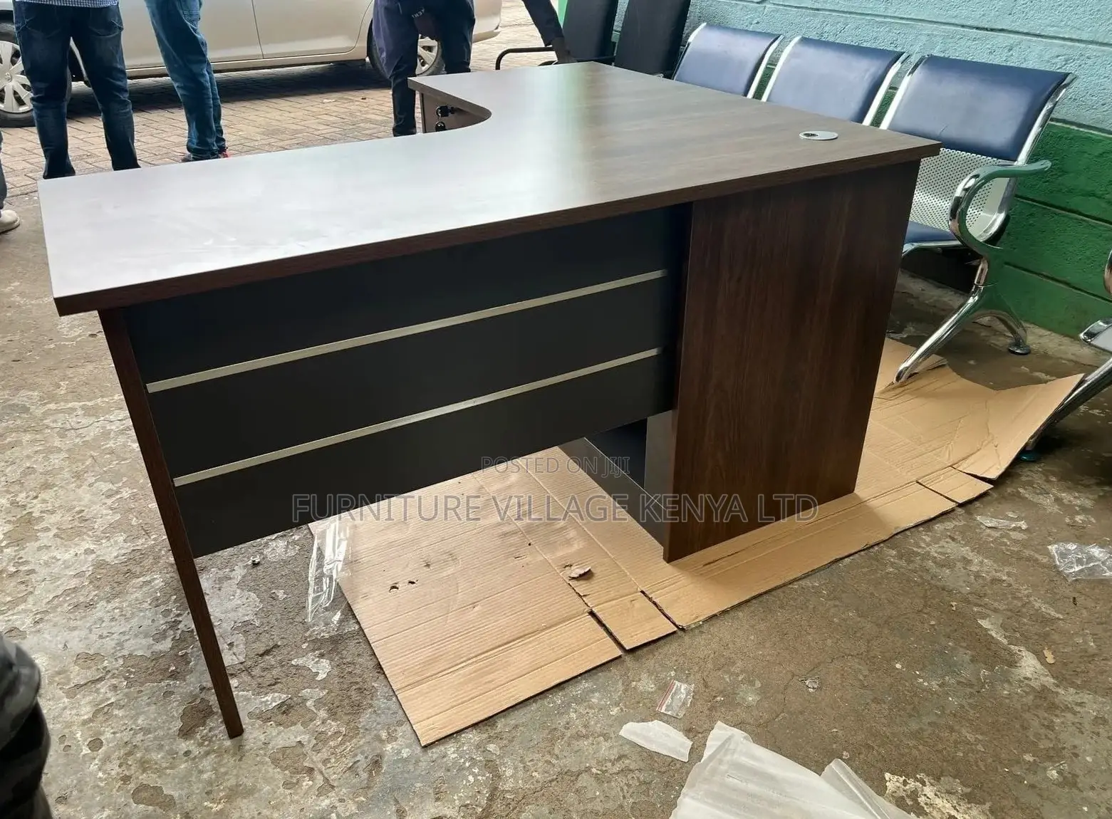 4.593ft L-Shaped Office Desk
