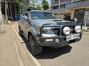Toyota Hilux 2007 Silver