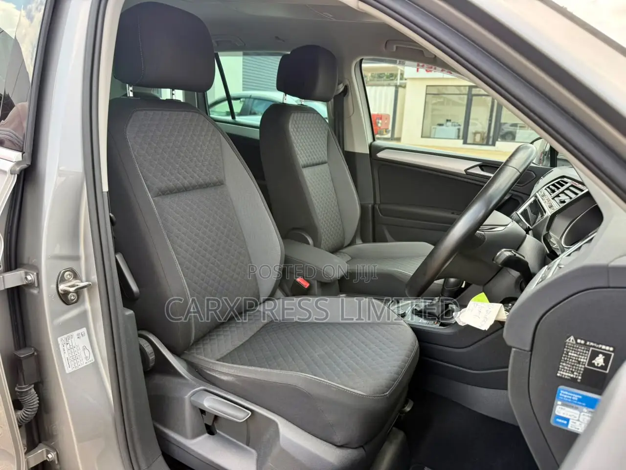 Volkswagen Tiguan 2019 Silver