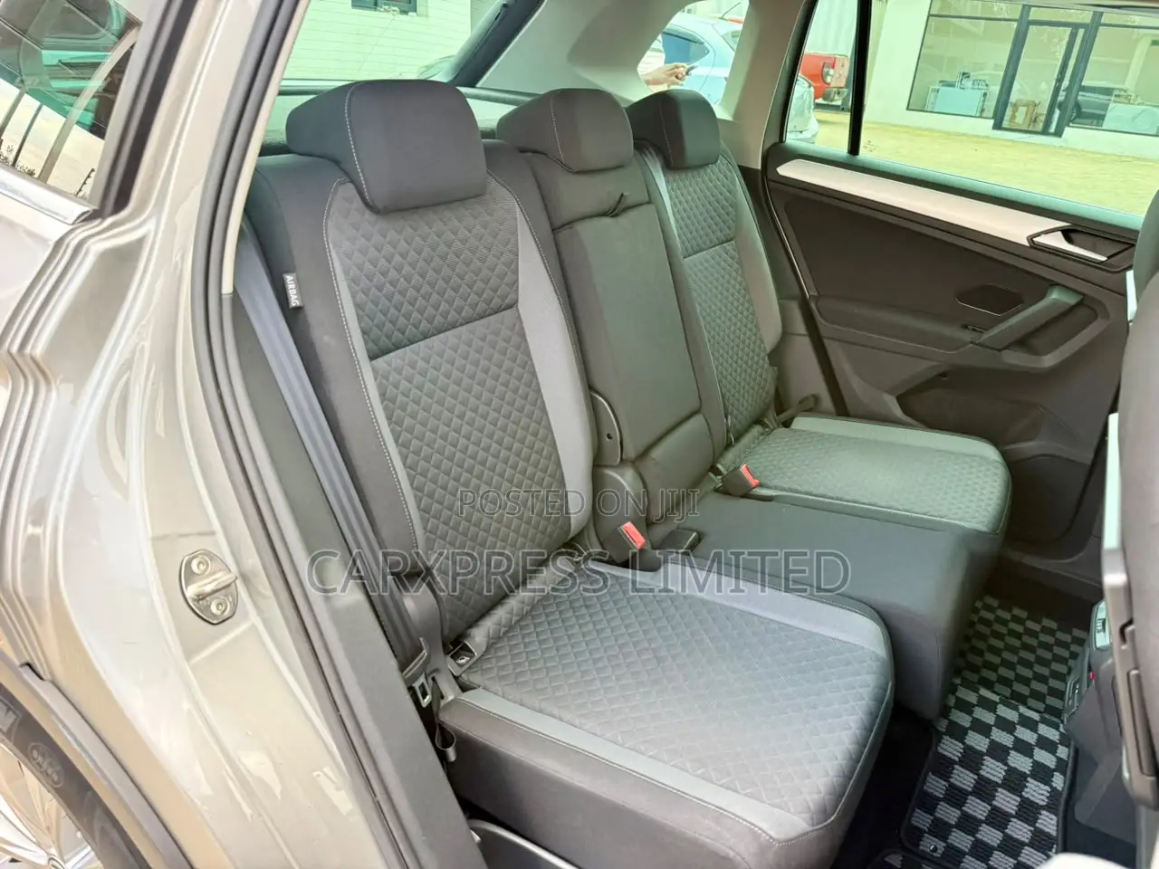 Volkswagen Tiguan 2019 Silver