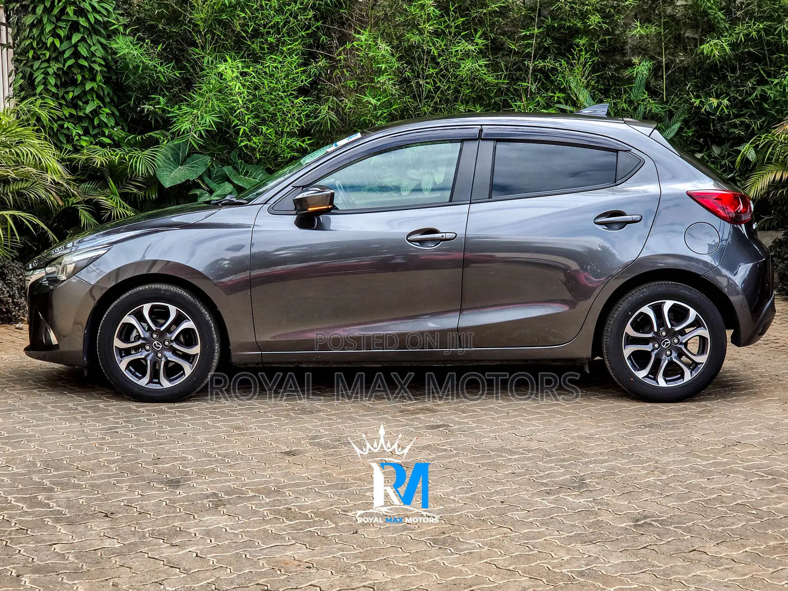 Mazda Demio 2019 Gray