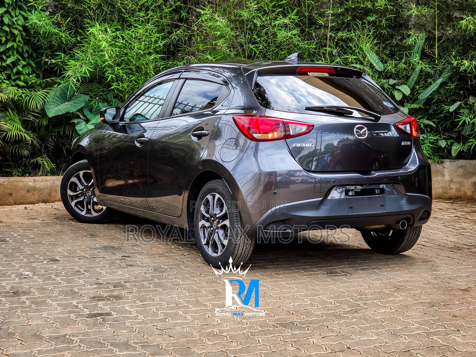 Mazda Demio 2019 Gray