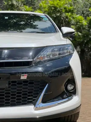 Toyota Harrier 2020 White