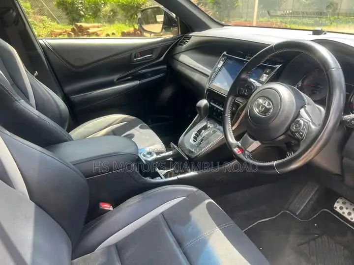 Toyota Harrier 2020 White