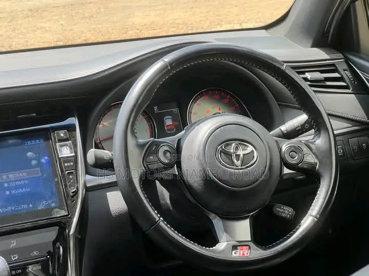 Toyota Harrier 2020 White