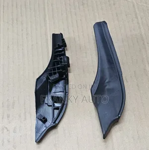 Windscreen Finisher Axio/Fielder 2006