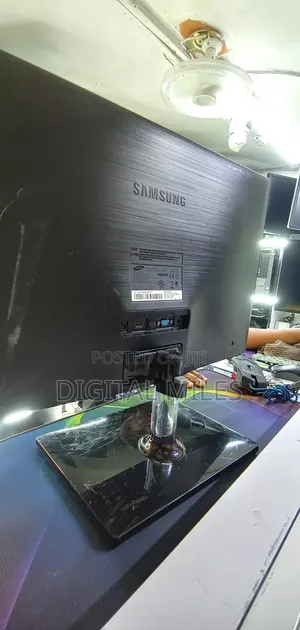 Samsung Monitor