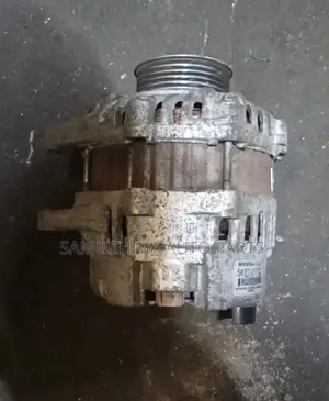 Alternator L13a Honda Fit