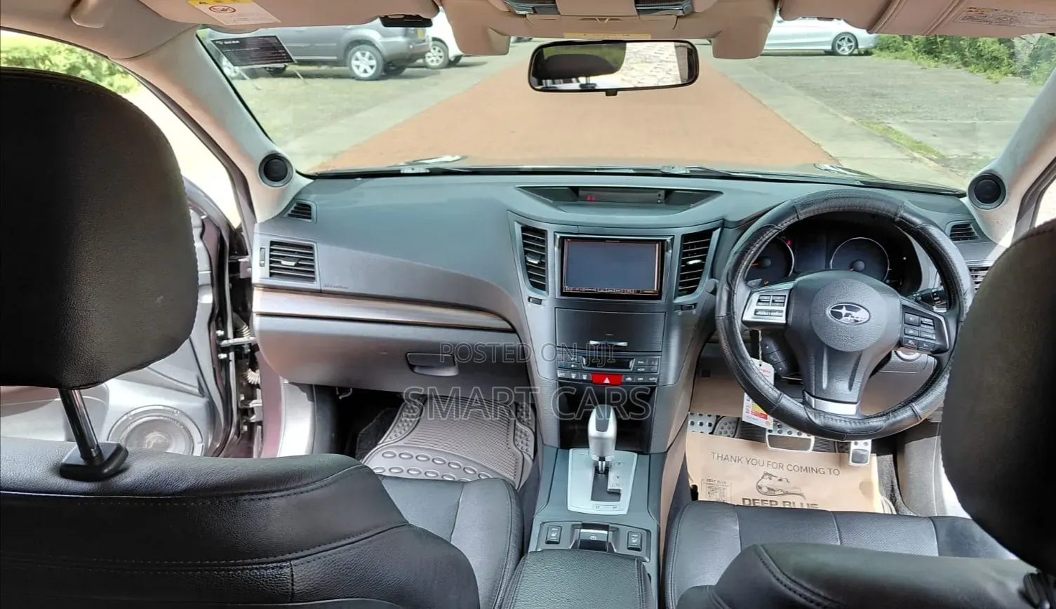 Subaru Outback 2014 Maroon