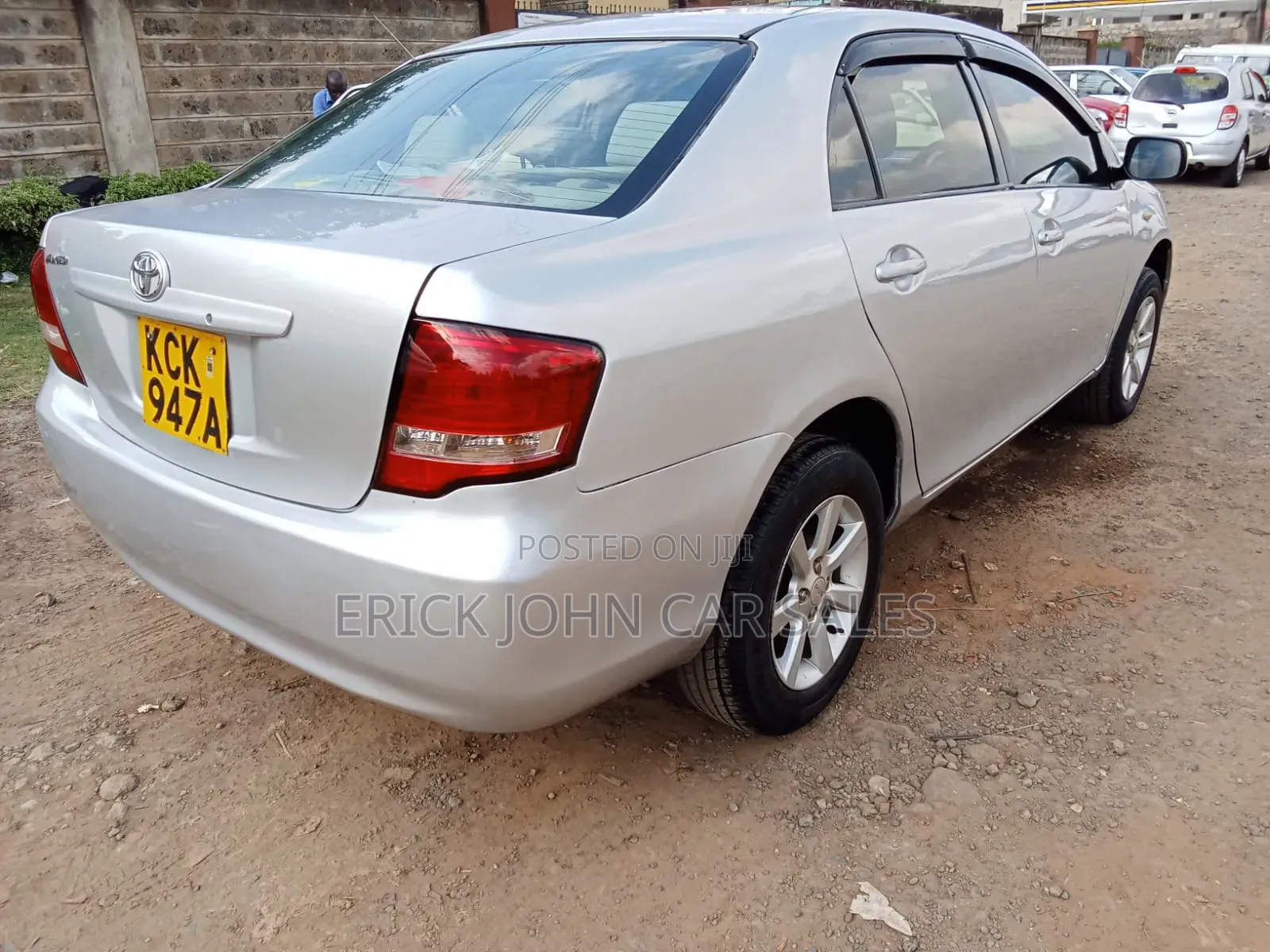 Toyota Axio 2010 Silver