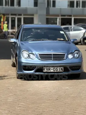 Mercedes-Benz C200 2005 Blue