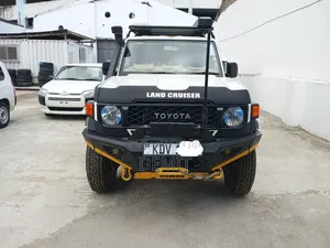 Toyota Land Cruiser 79 Series 2024 White