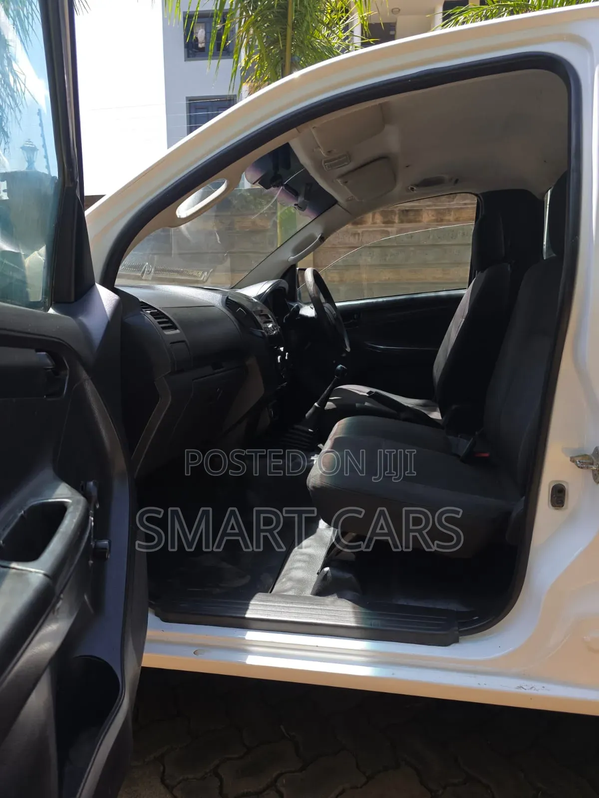 Isuzu D-MAX 2017 White