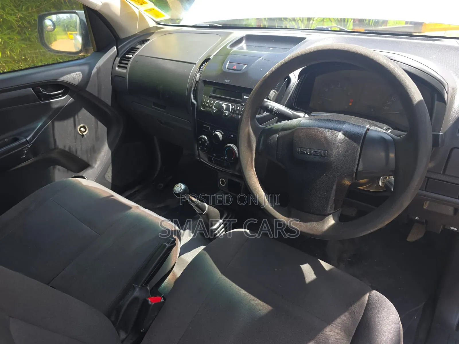 Isuzu D-MAX 2017 White