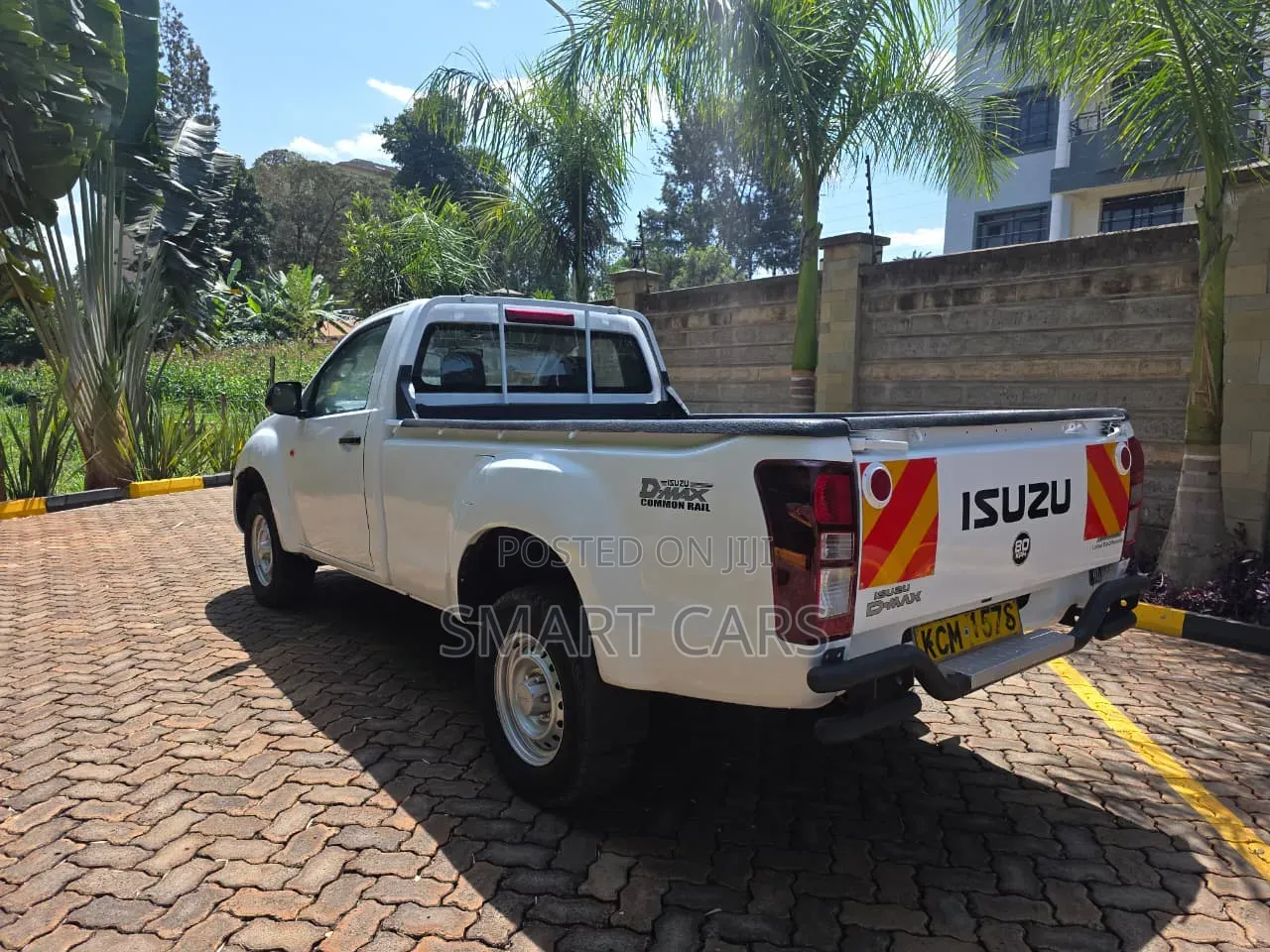 Isuzu D-MAX 2017 White