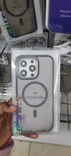 iPhone 15 Pro Maxtriple-Lens Module Case