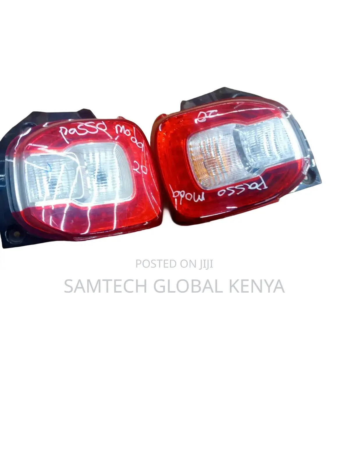 Passo Moda Backlight