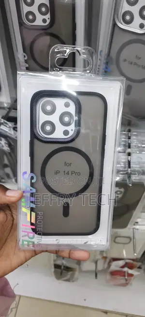 iPhone 14 Pro Solid Black Borders Sanfire Protective Magnetic Case