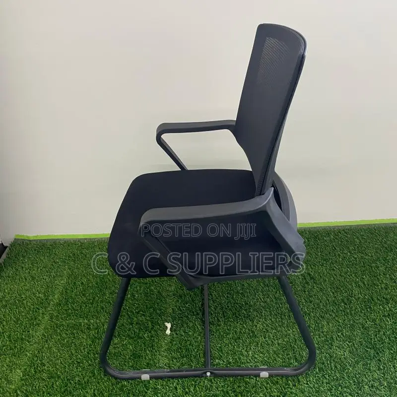 Ergonomic Mesh Arm Guest Chair.