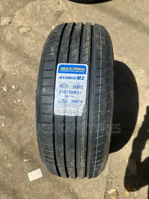 215/55r17 Maxtrek Tires