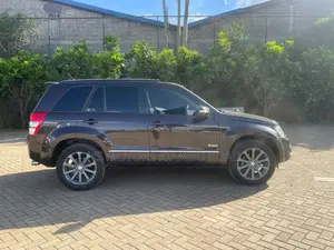 Suzuki Escudo 2012 Black