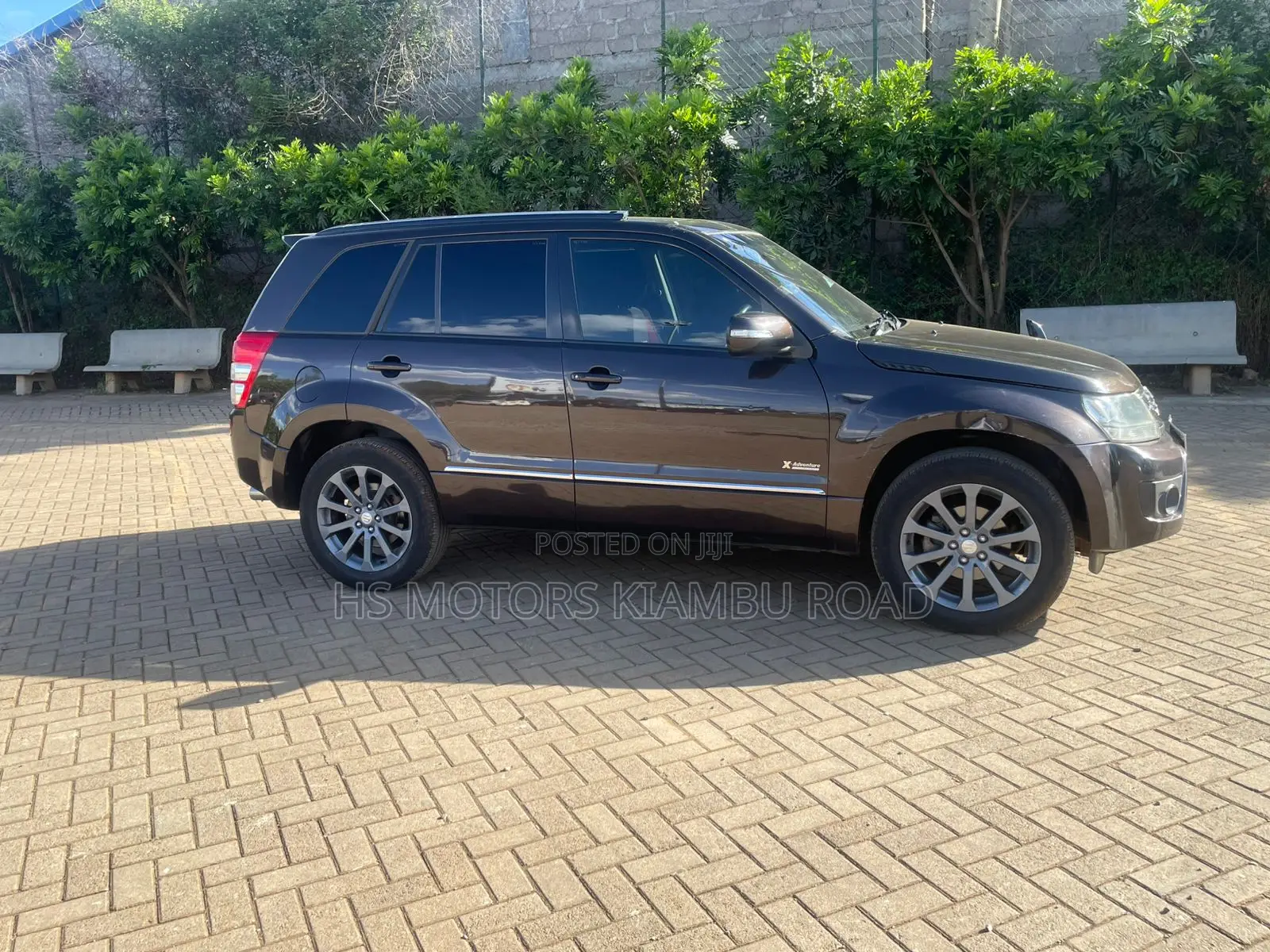Suzuki Escudo 2012 Black